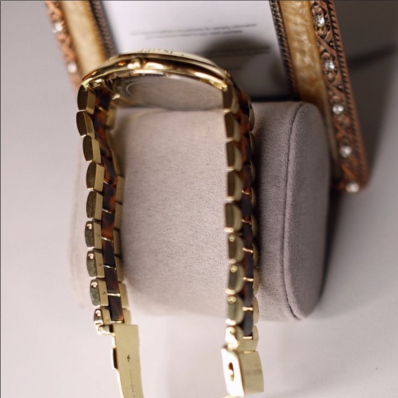 Michael Kors Tortoise Gold-tone Acetate Watch - Picture 4 of 6